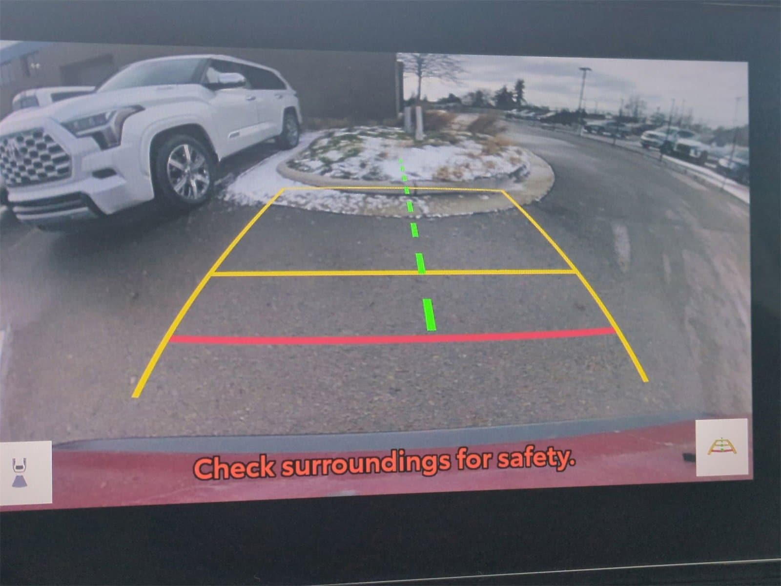 Thumbnail: 2023 Toyota RAV4 - 30