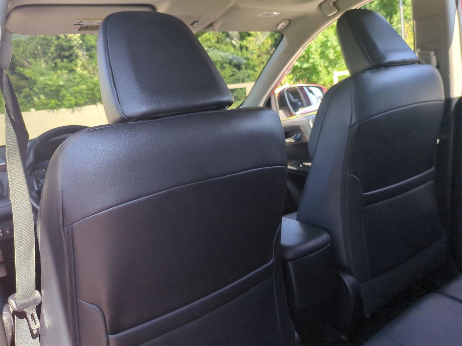 Thumbnail: 2014 Toyota RAV4 - 18