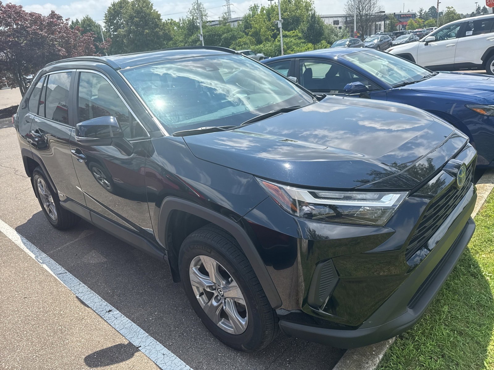 Thumbnail: 2024 Toyota RAV4 - 3