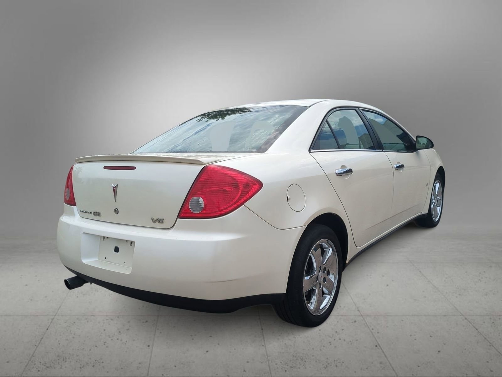 Thumbnail: 2009 Pontiac G6 - 8