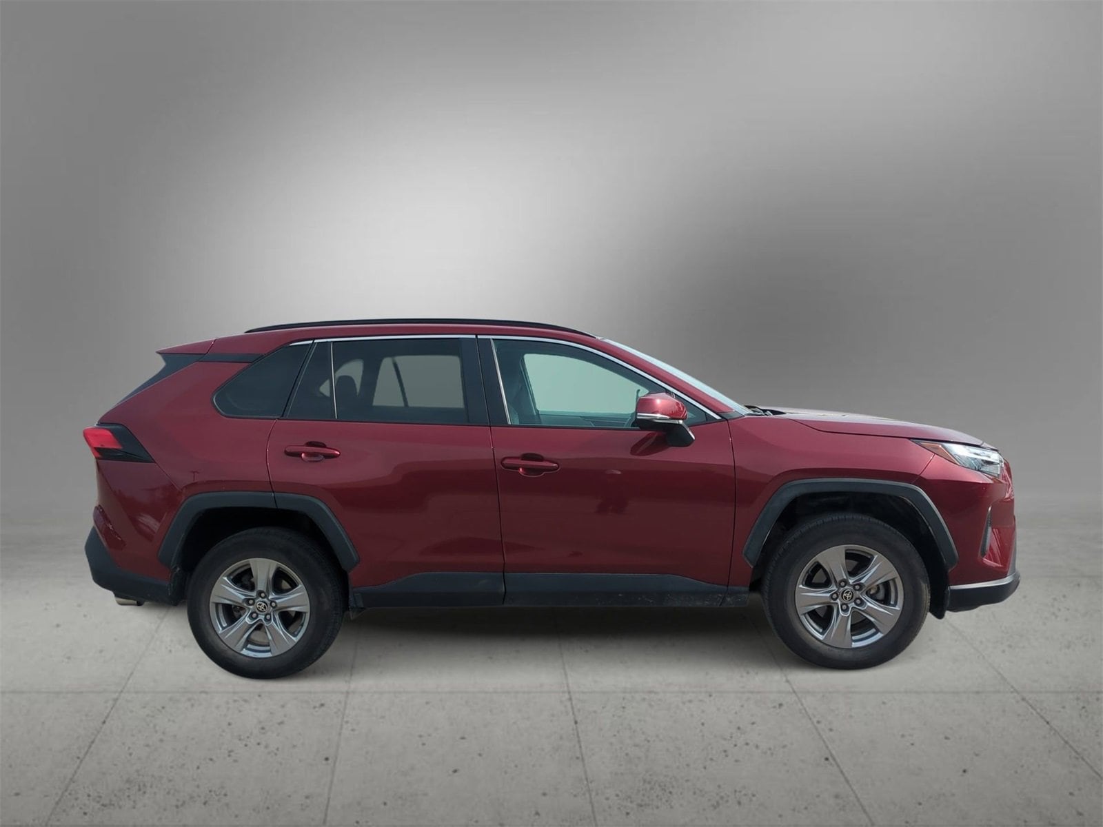 Thumbnail: 2022 Toyota RAV4 - 9