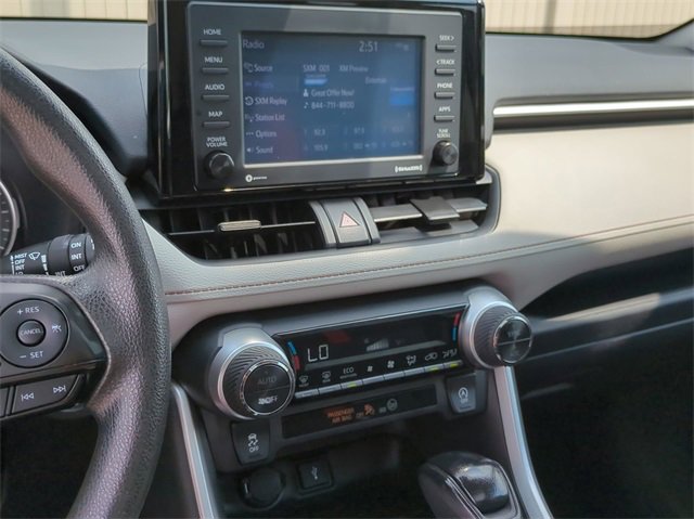 Thumbnail: 2020 Toyota RAV4 - 28