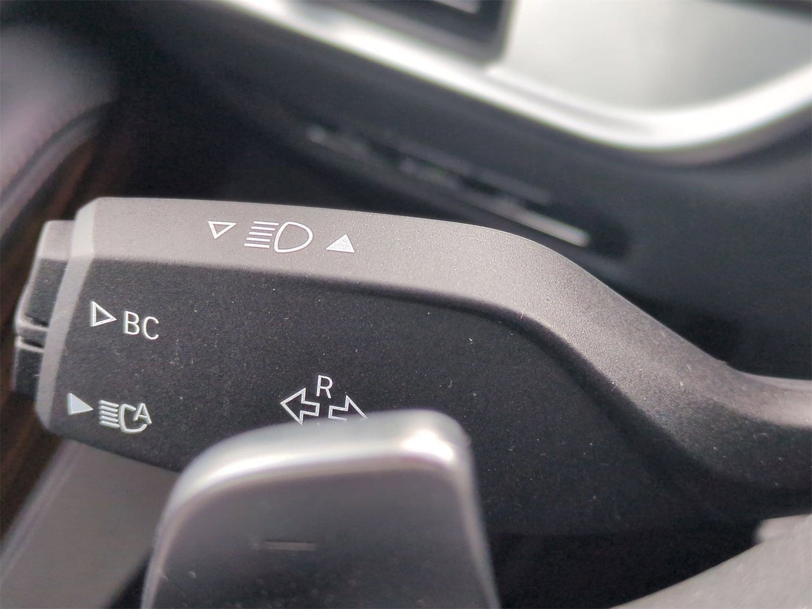 Thumbnail: 2024 BMW X7 - 28