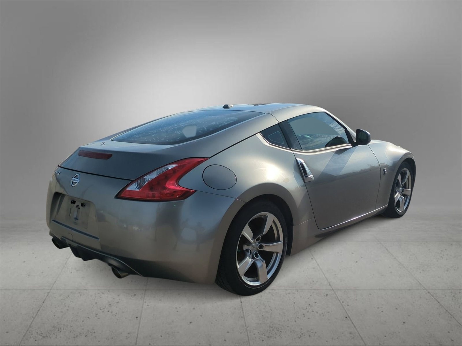 Thumbnail: 2009 Nissan Z - 8