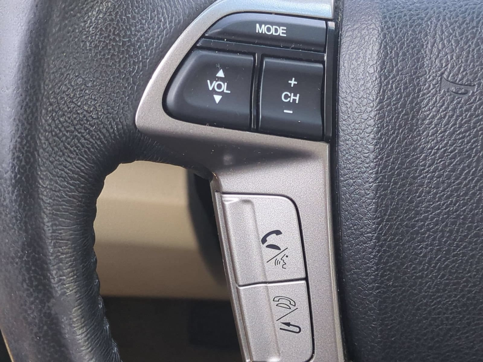 Thumbnail: 2012 Honda Accord - 25
