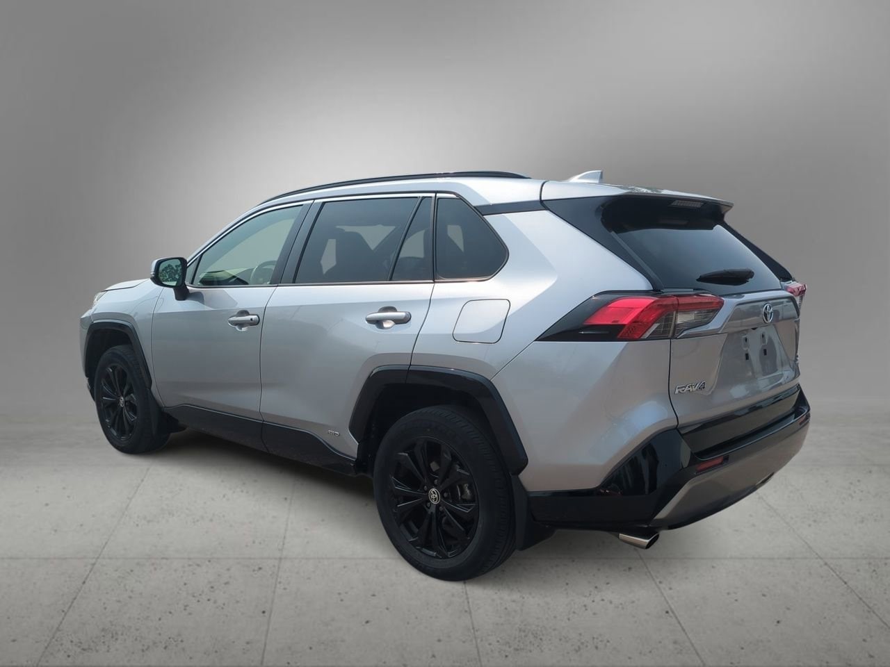 Thumbnail: 2022 Toyota RAV4 - 6