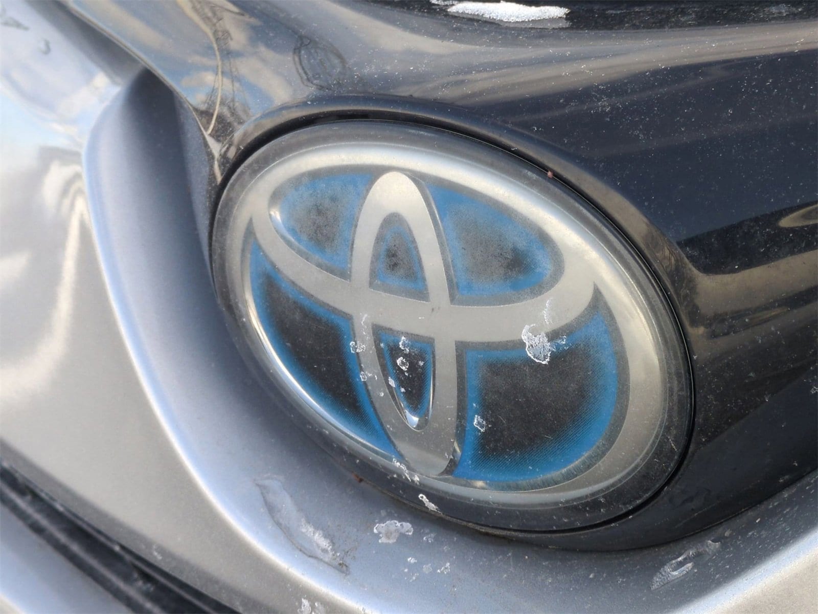 Thumbnail: 2017 Toyota RAV4 - 12