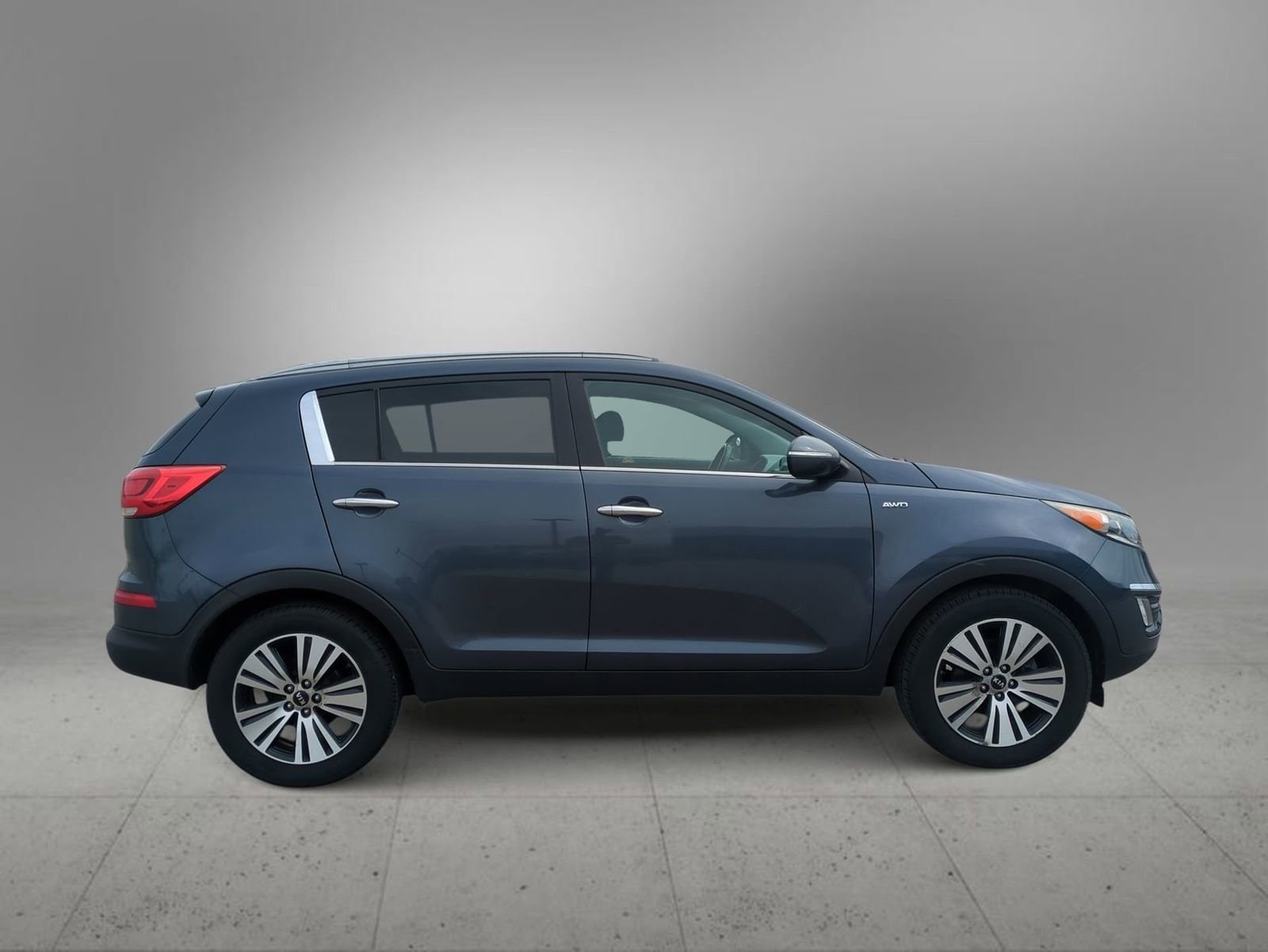 Thumbnail: 2014 Kia Sportage - 9