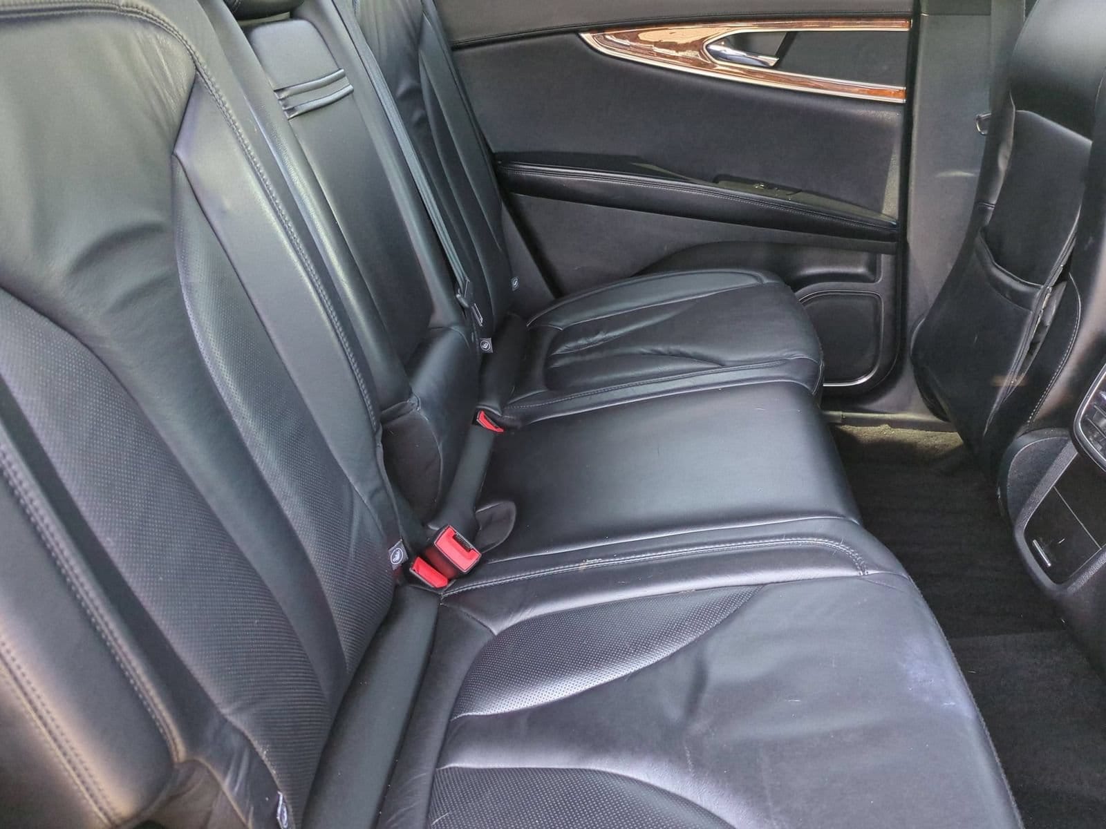 Thumbnail: 2016 Lincoln MKX - 20