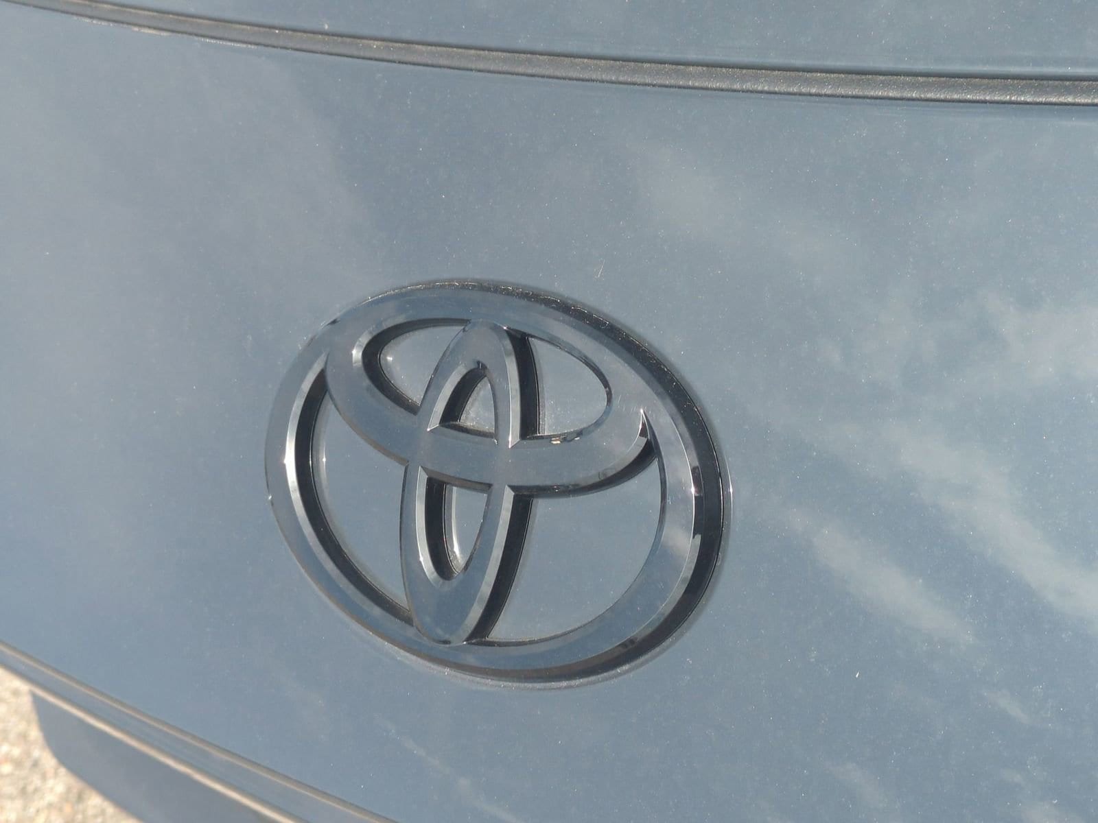 Thumbnail: 2026 Toyota Camry - 12