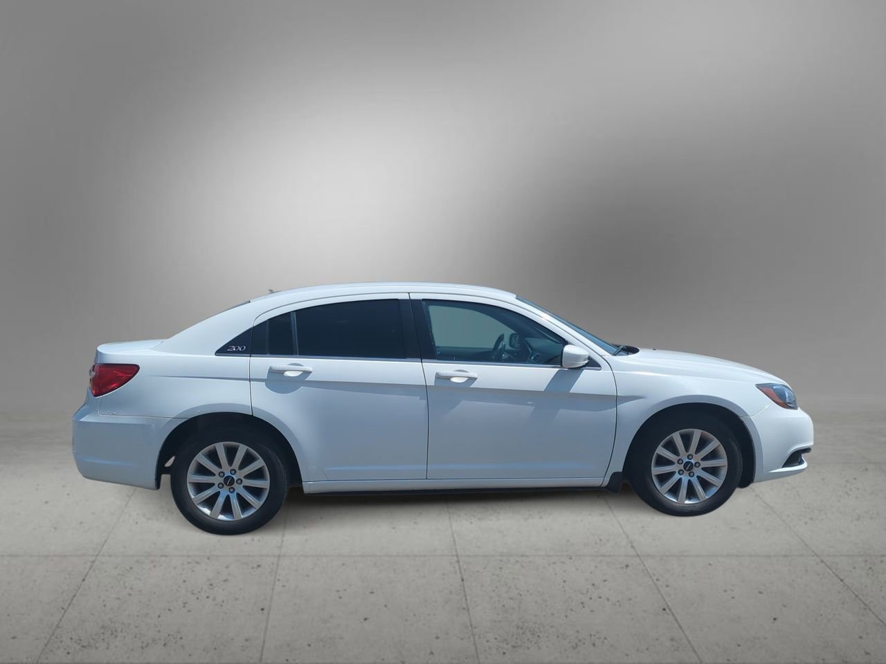 Thumbnail: 2013 Chrysler 200 - 9