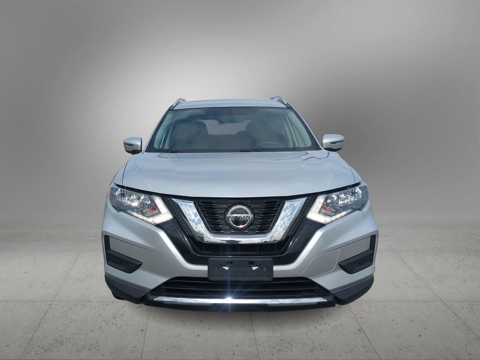 Thumbnail: 2018 Nissan Rogue - 3