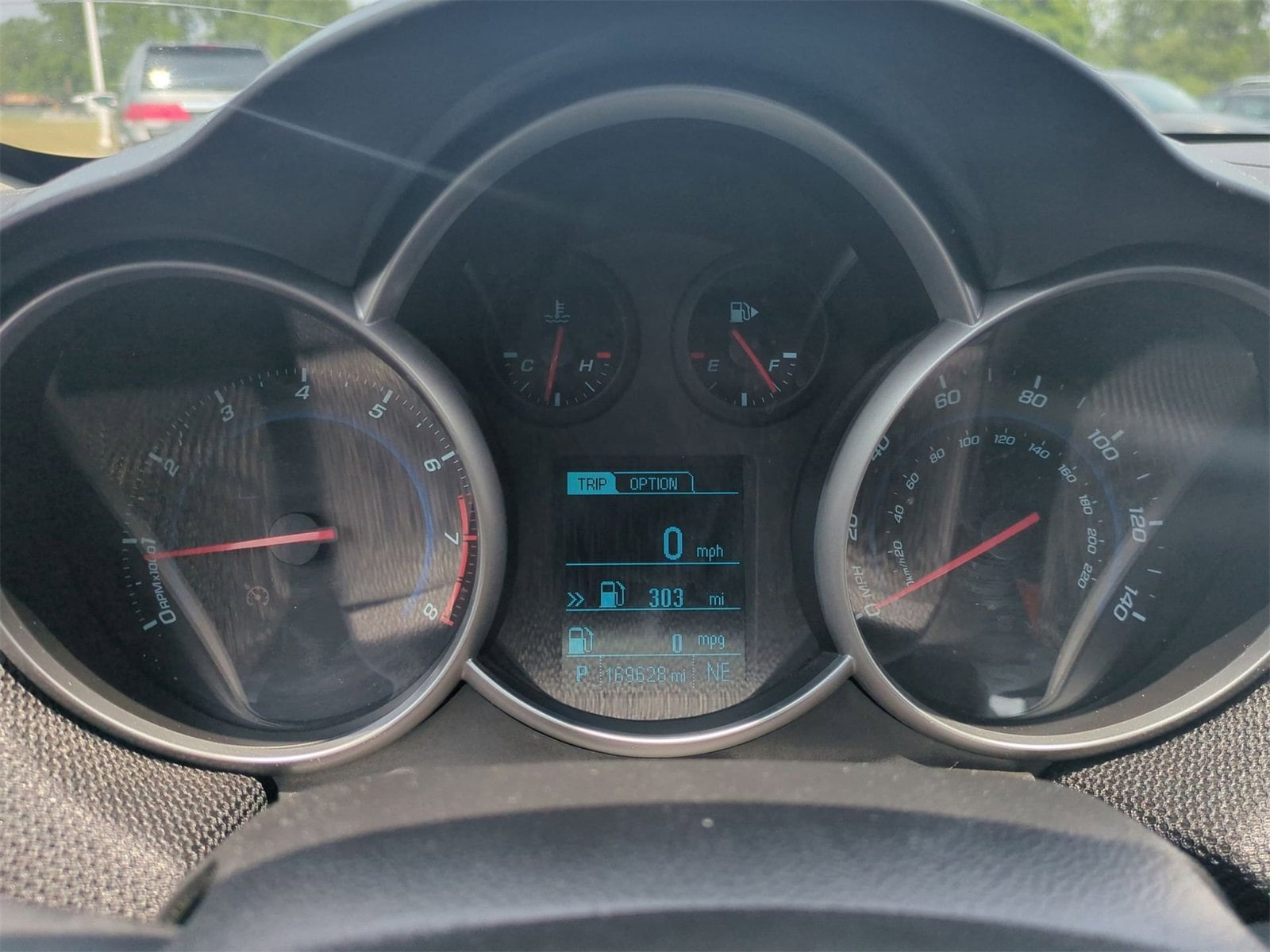 Thumbnail: 2014 Chevrolet Cruze - 29