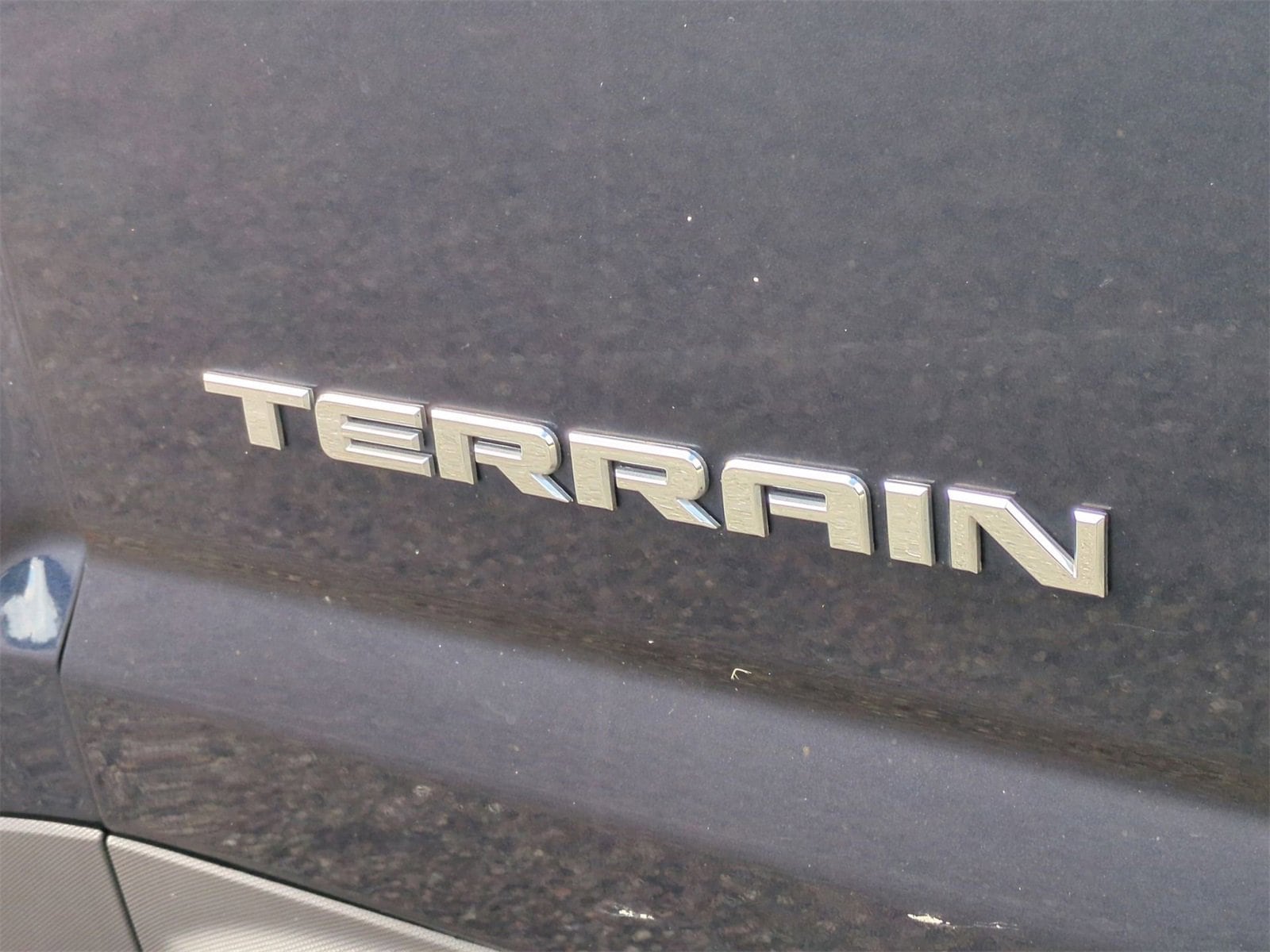 Thumbnail: 2015 GMC Terrain - 13