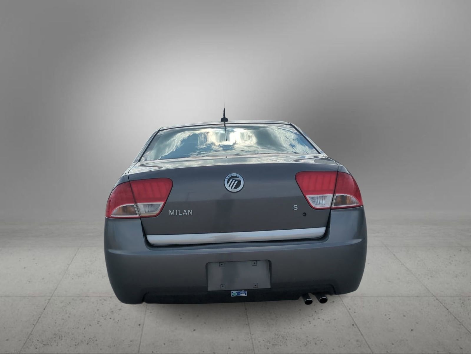 Thumbnail: 2010 Mercury Milan - 7