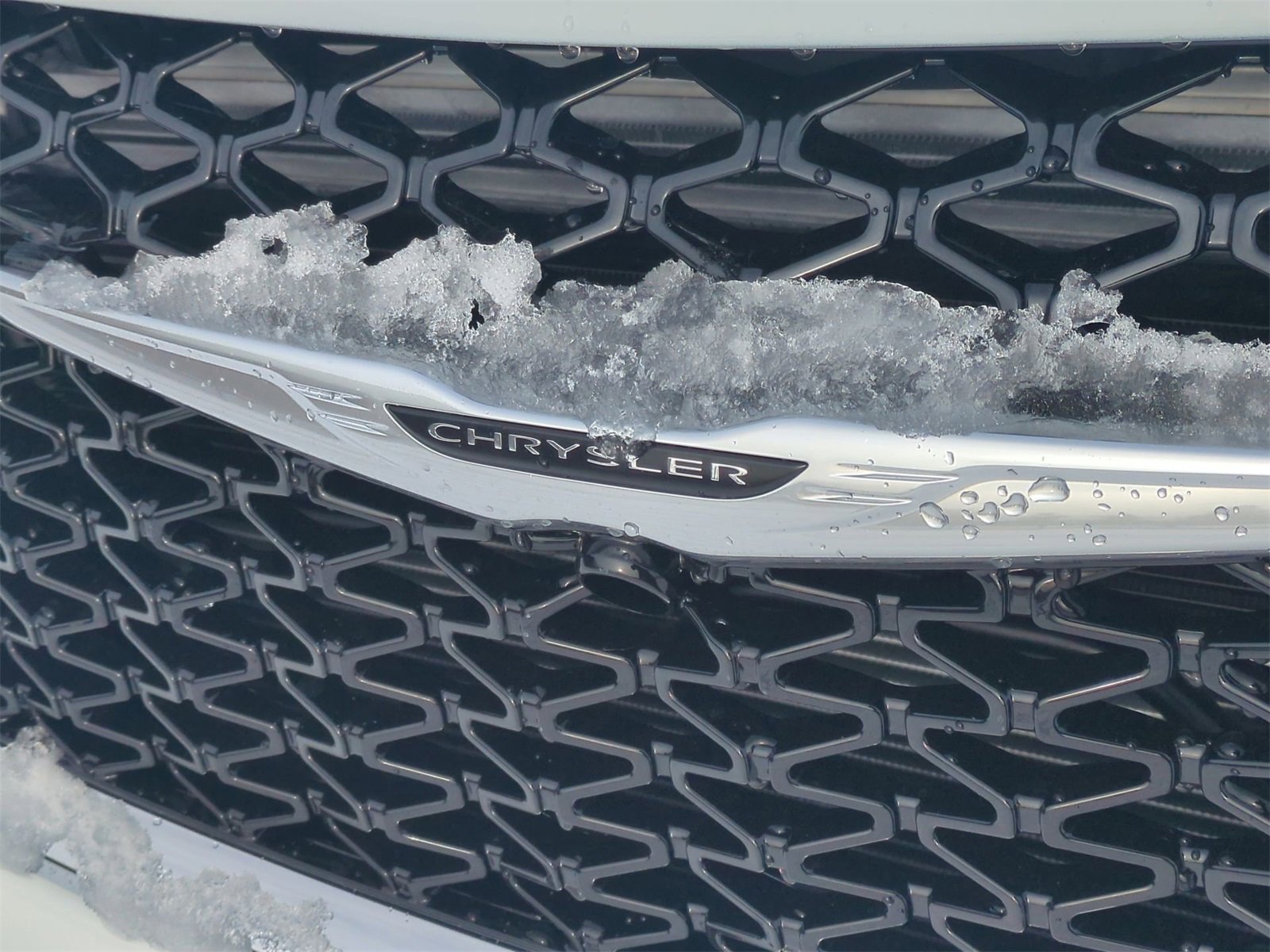 Thumbnail: 2024 Chrysler Pacifica - 12