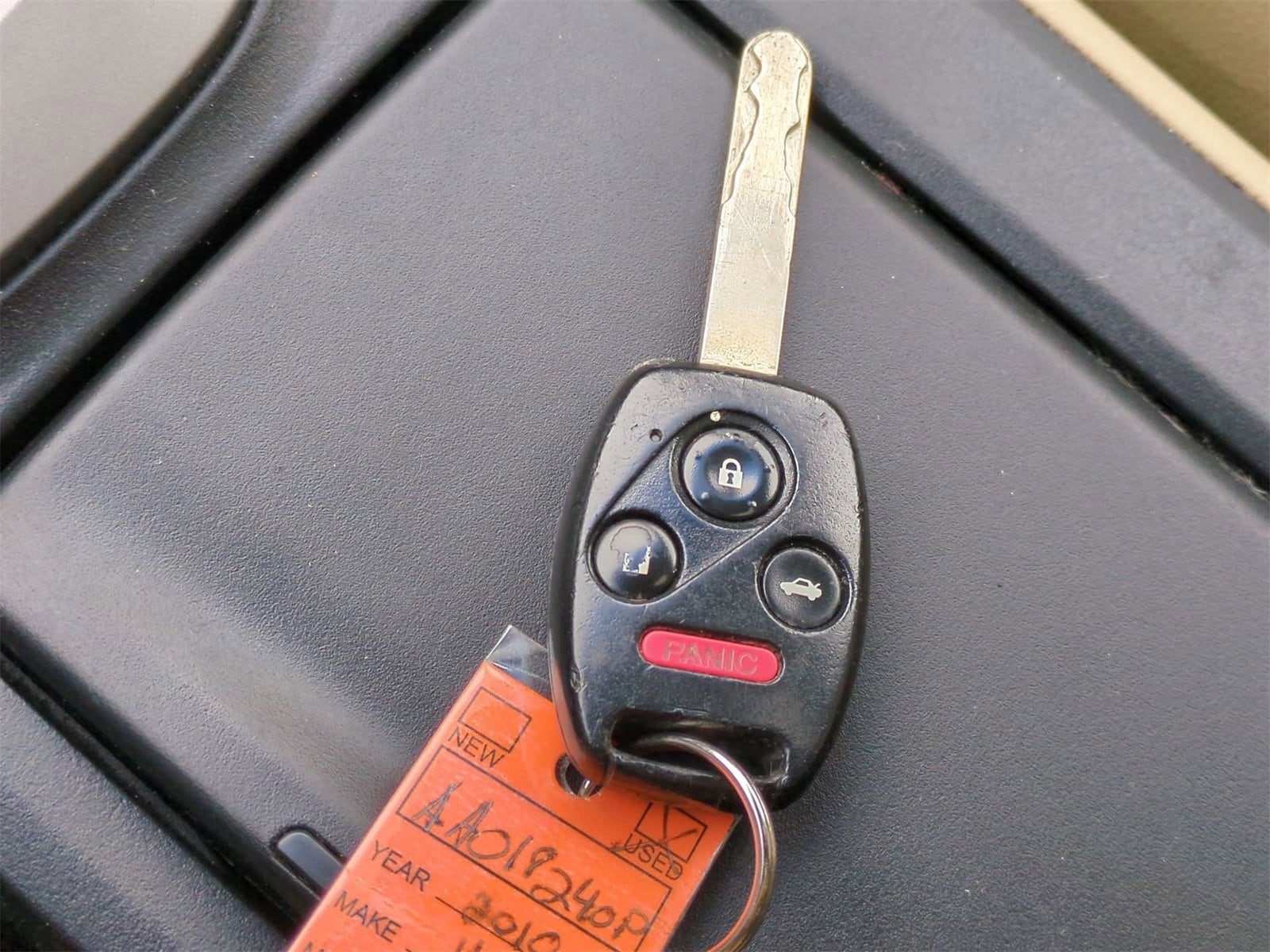 Thumbnail: 2010 Honda Accord - 33