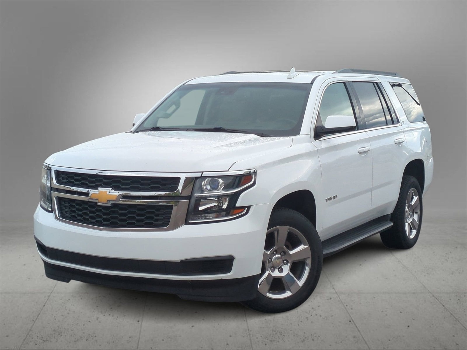 Thumbnail: 2017 Chevrolet Tahoe - 1