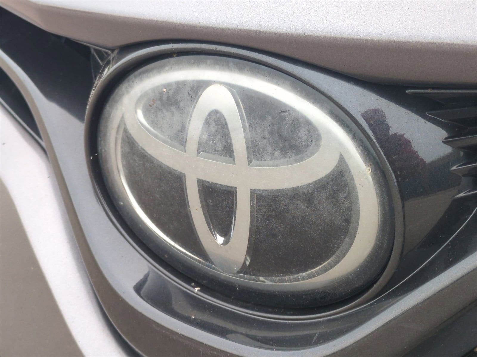 2018 Toyota Camry L 12