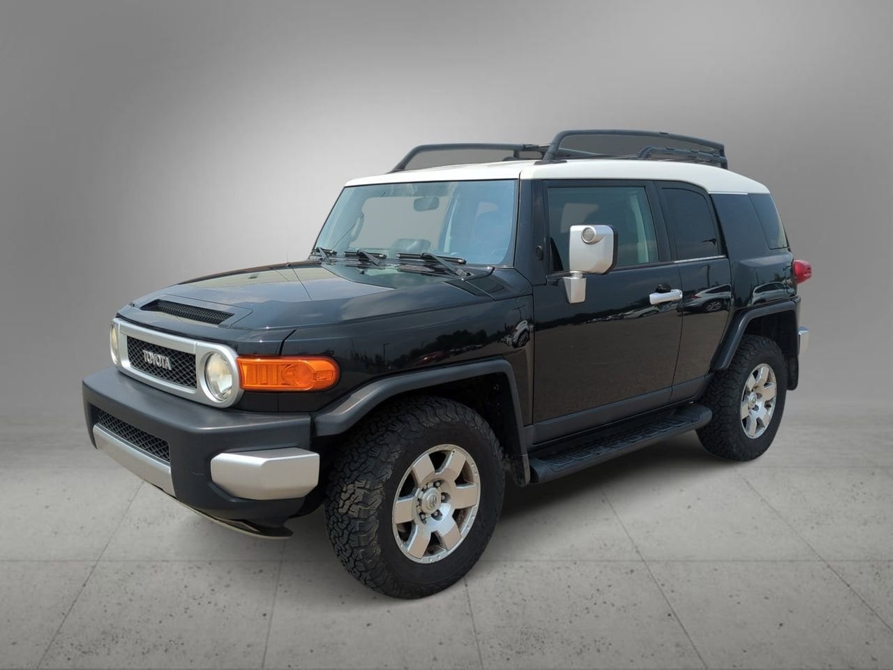 Thumbnail: 2007 Toyota FJ Cruiser - 4