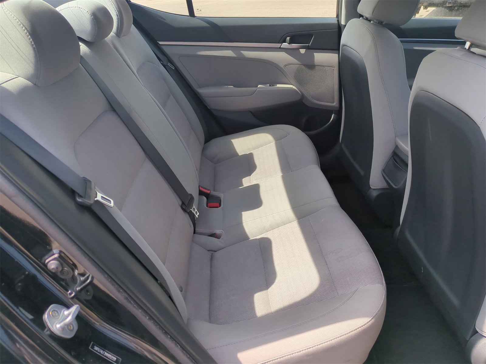 2017 Hyundai Elantra SE 20