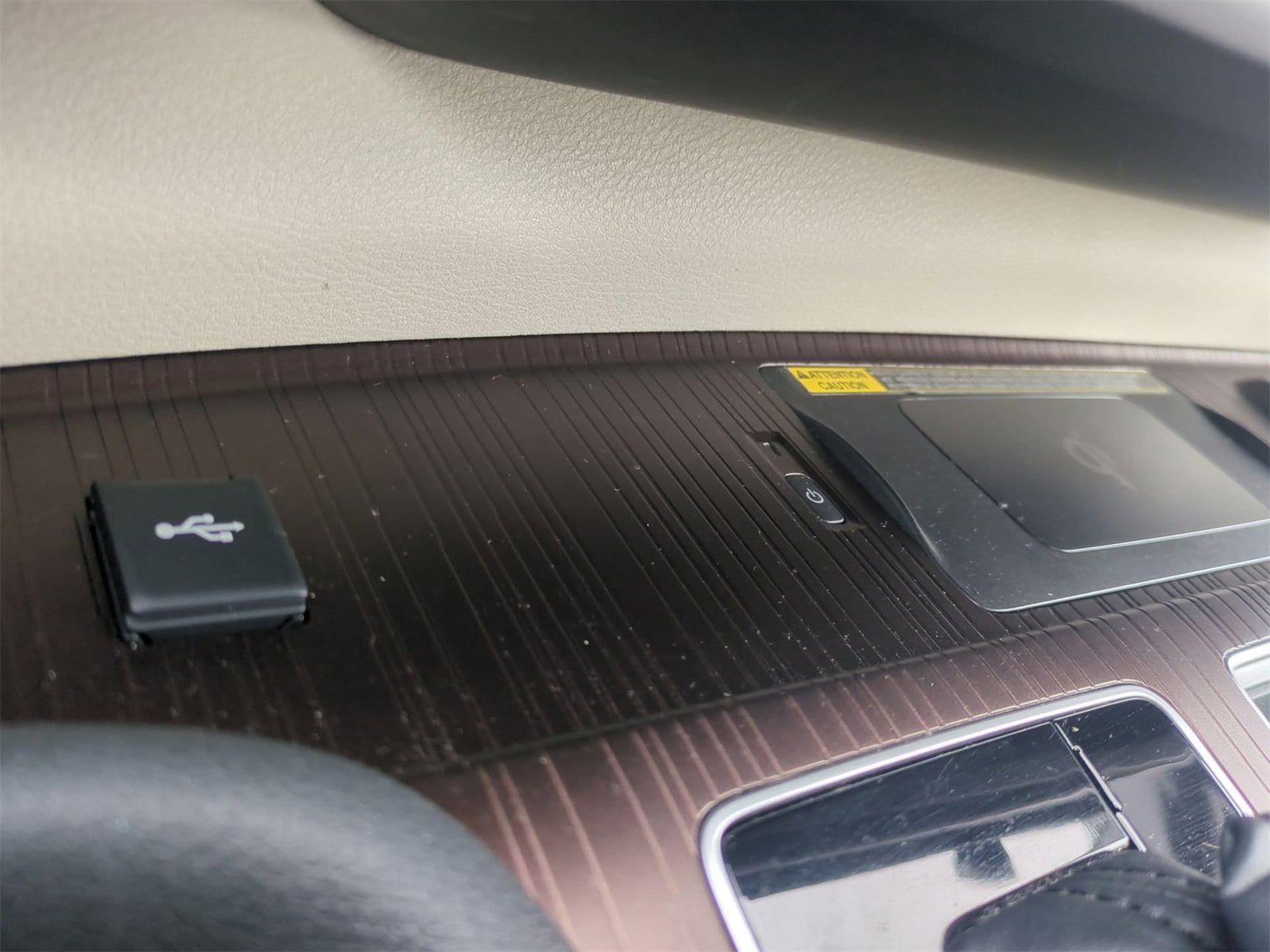 Thumbnail: 2022 Toyota Sienna - 34