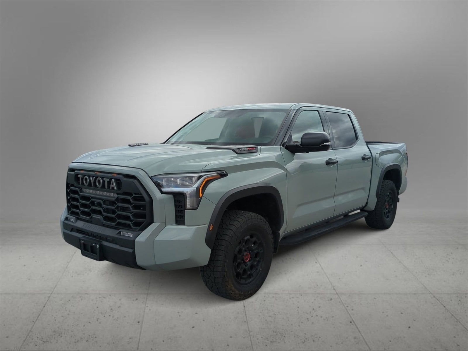 Thumbnail: 2022 Toyota Tundra - 4