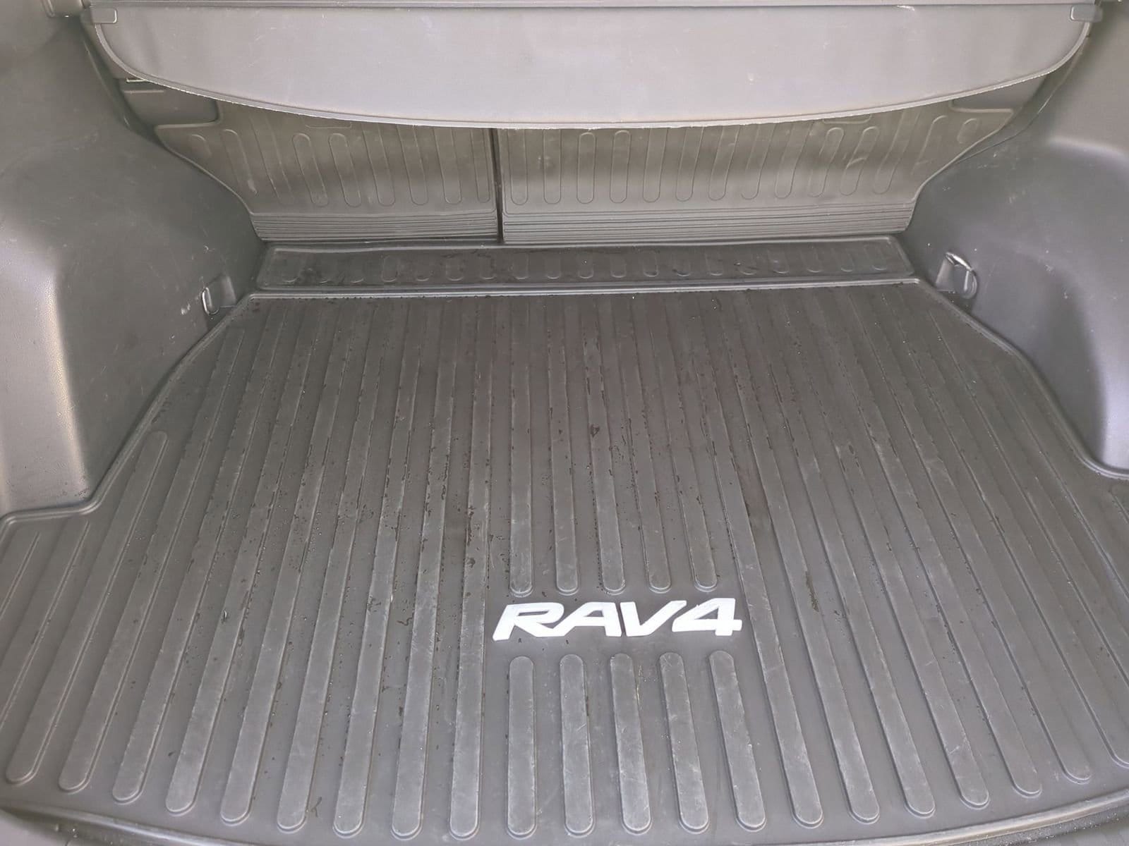 Thumbnail: 2023 Toyota RAV4 - 34