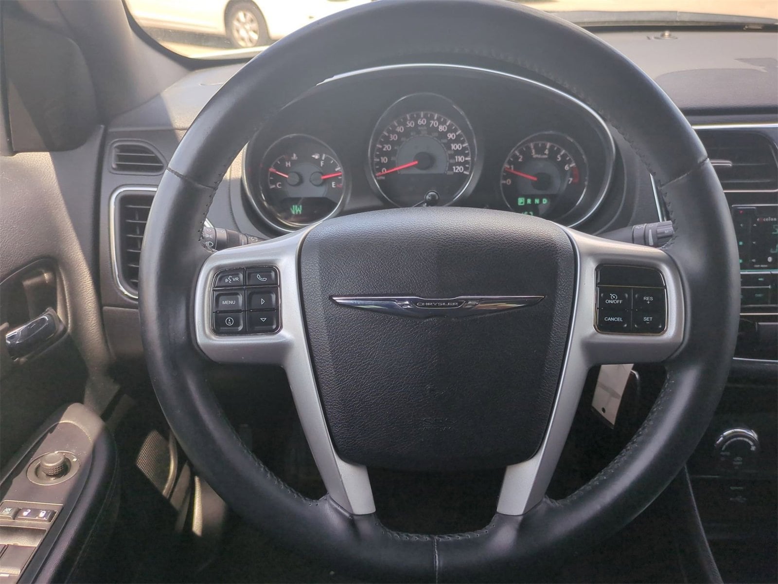 Thumbnail: 2013 Chrysler 200 - 22