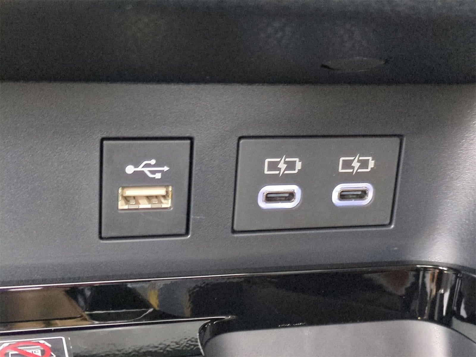 Thumbnail: 2026 Toyota Camry - 31