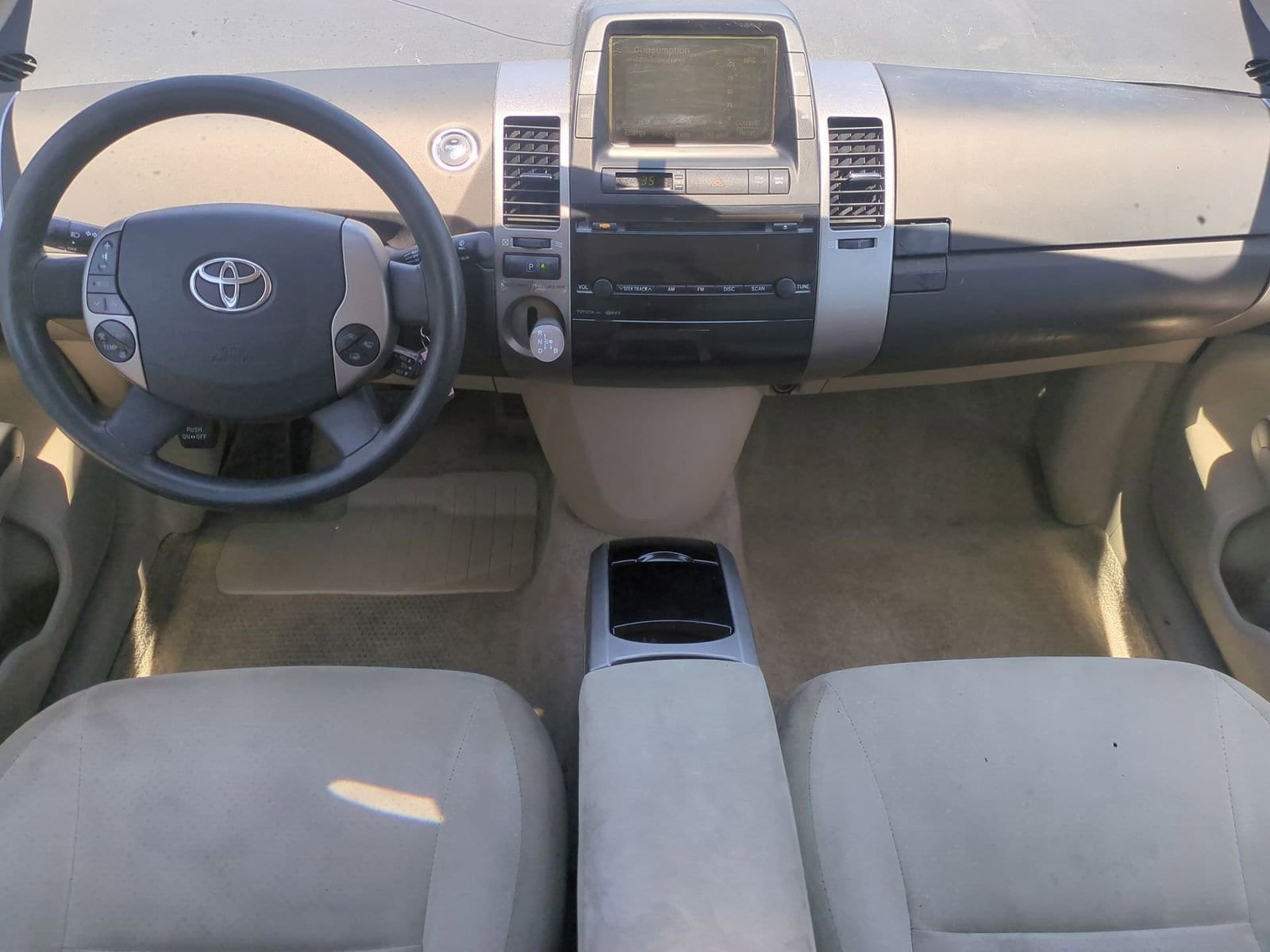 Thumbnail: 2005 Toyota Prius - 15