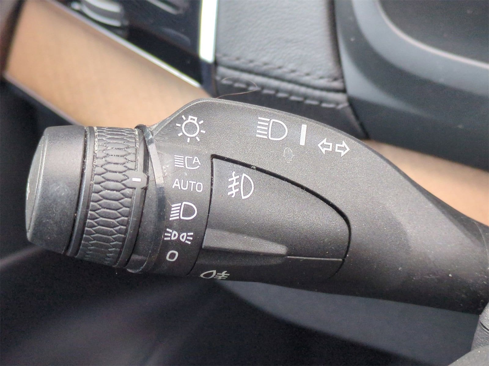 Thumbnail: 2016 Volvo XC90 - 29