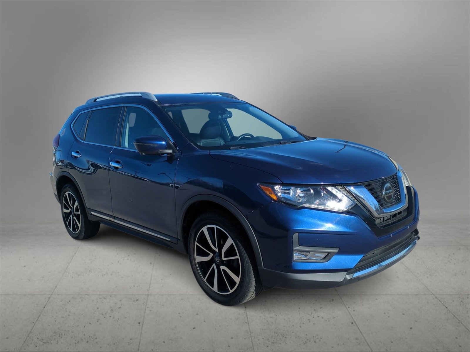 Thumbnail: 2019 Nissan Rogue - 2