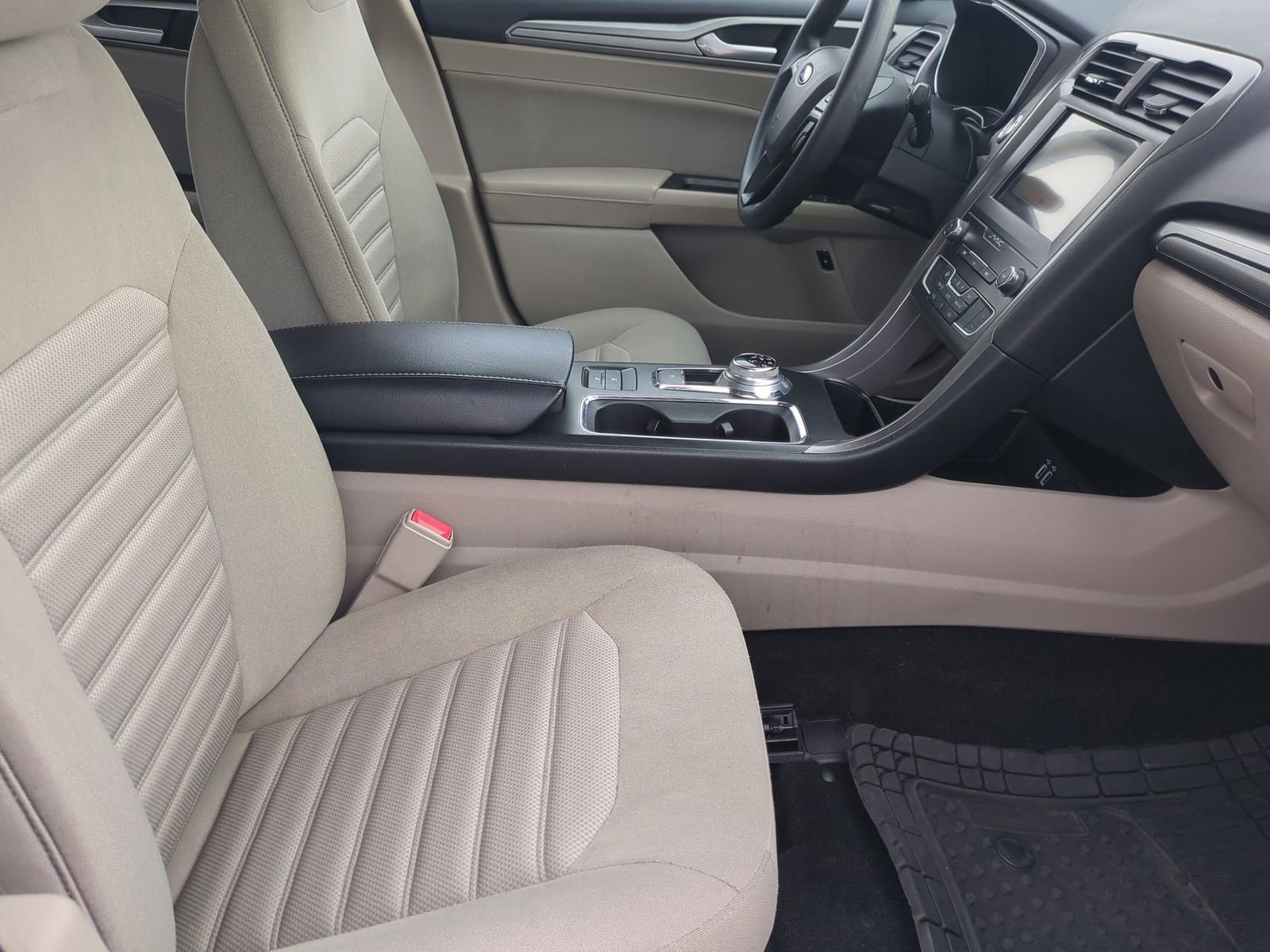 Thumbnail: 2019 Ford Fusion - 21