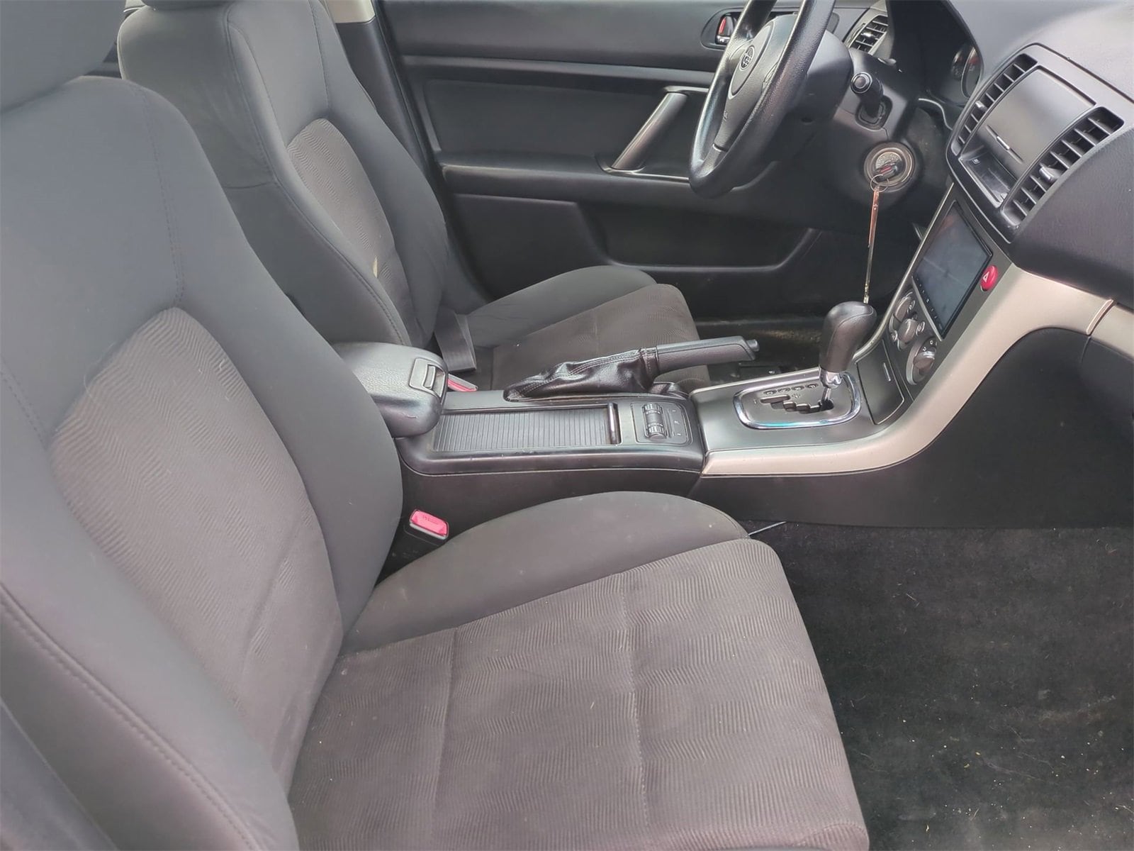 Thumbnail: 2009 Subaru Outback - 21