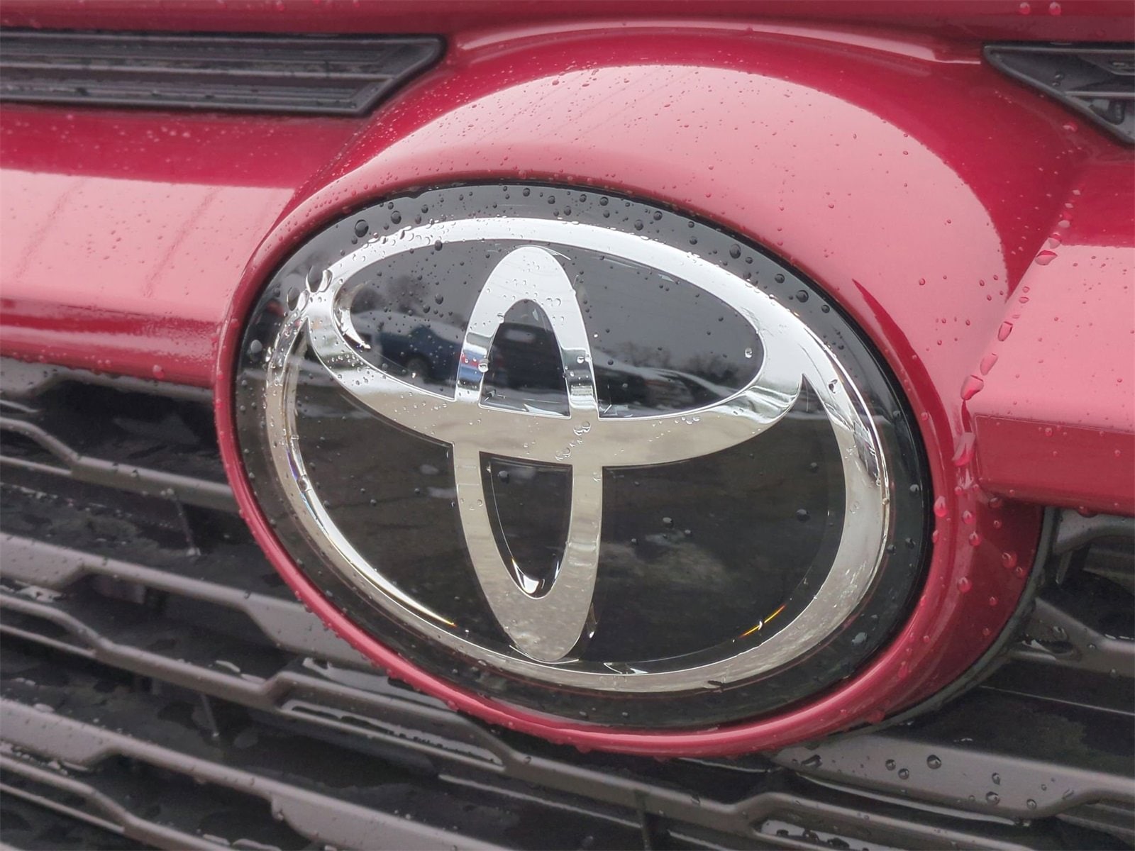 Thumbnail: 2025 Toyota RAV4 - 12