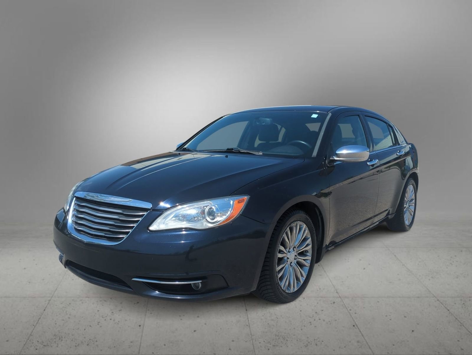 Thumbnail: 2012 Chrysler 200 - 4