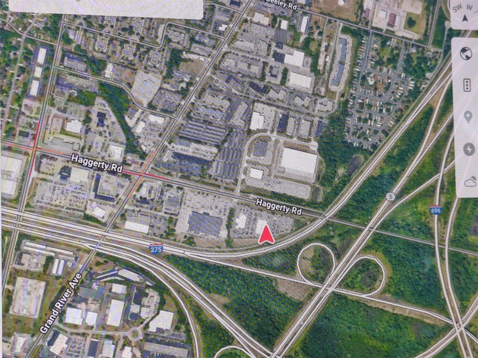 Thumbnail: 2021 Tesla Model 3 - 29