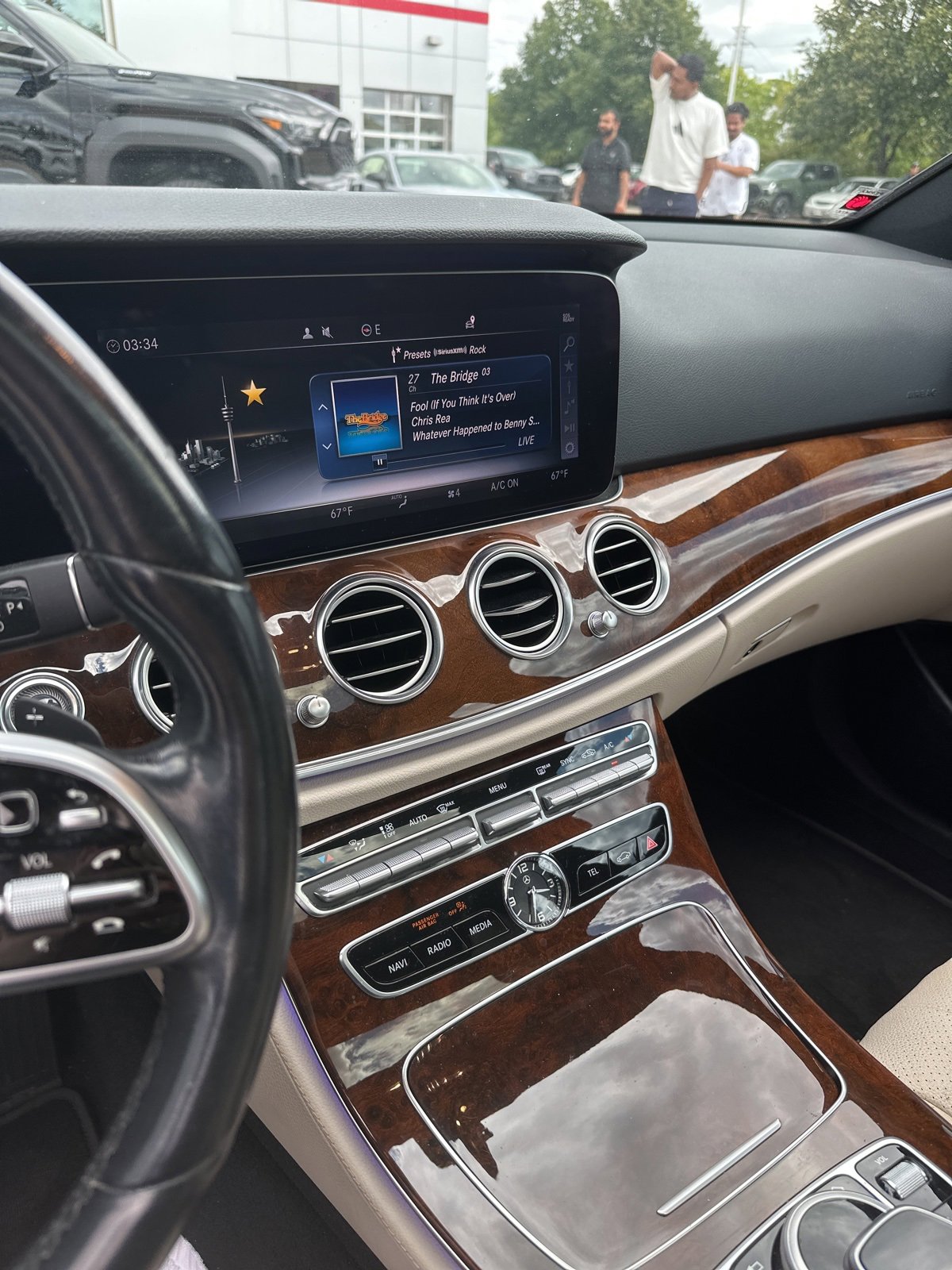 Thumbnail: 2020 Mercedes-Benz E-Class - 7