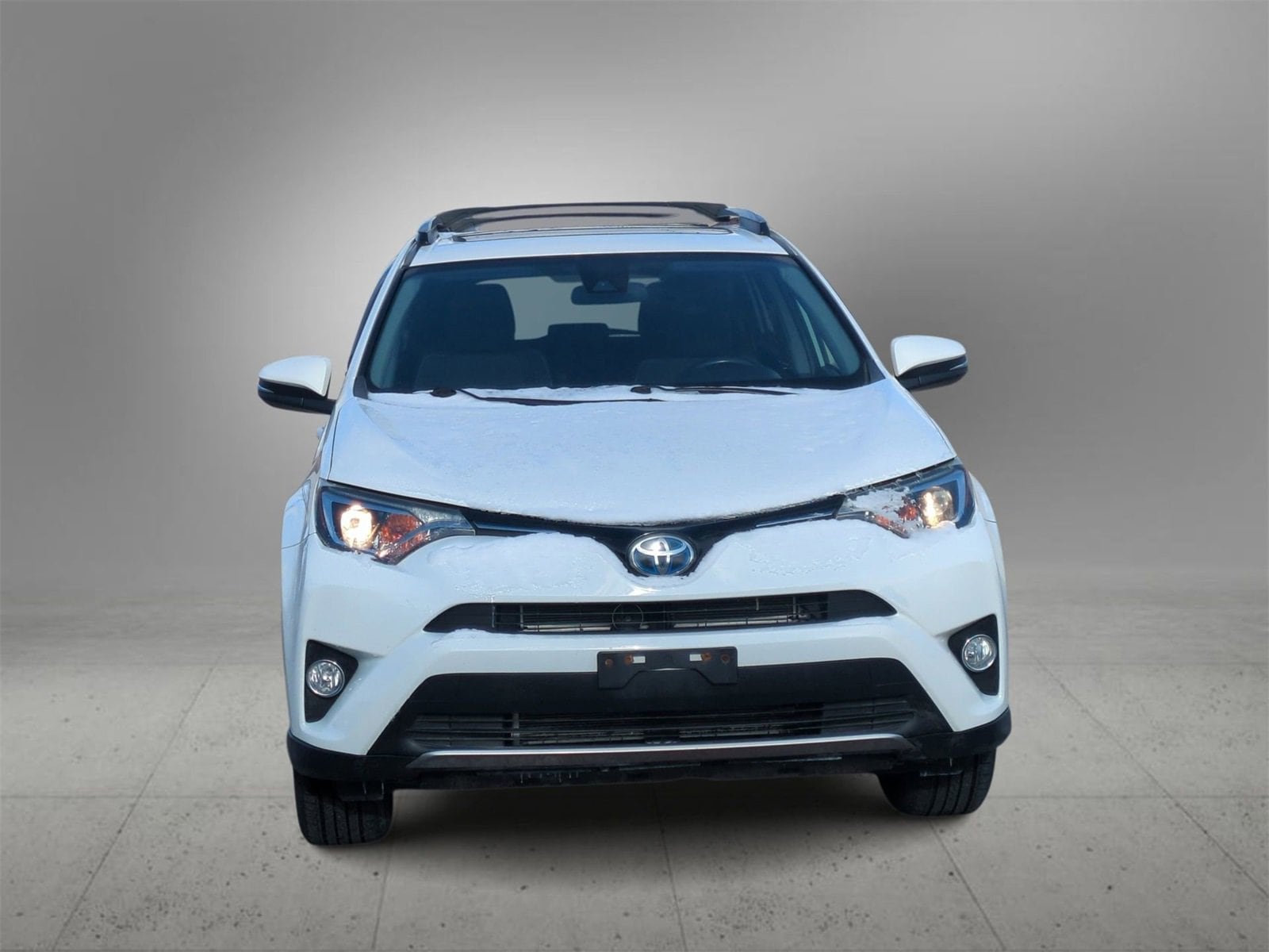 Thumbnail: 2018 Toyota RAV4 - 3