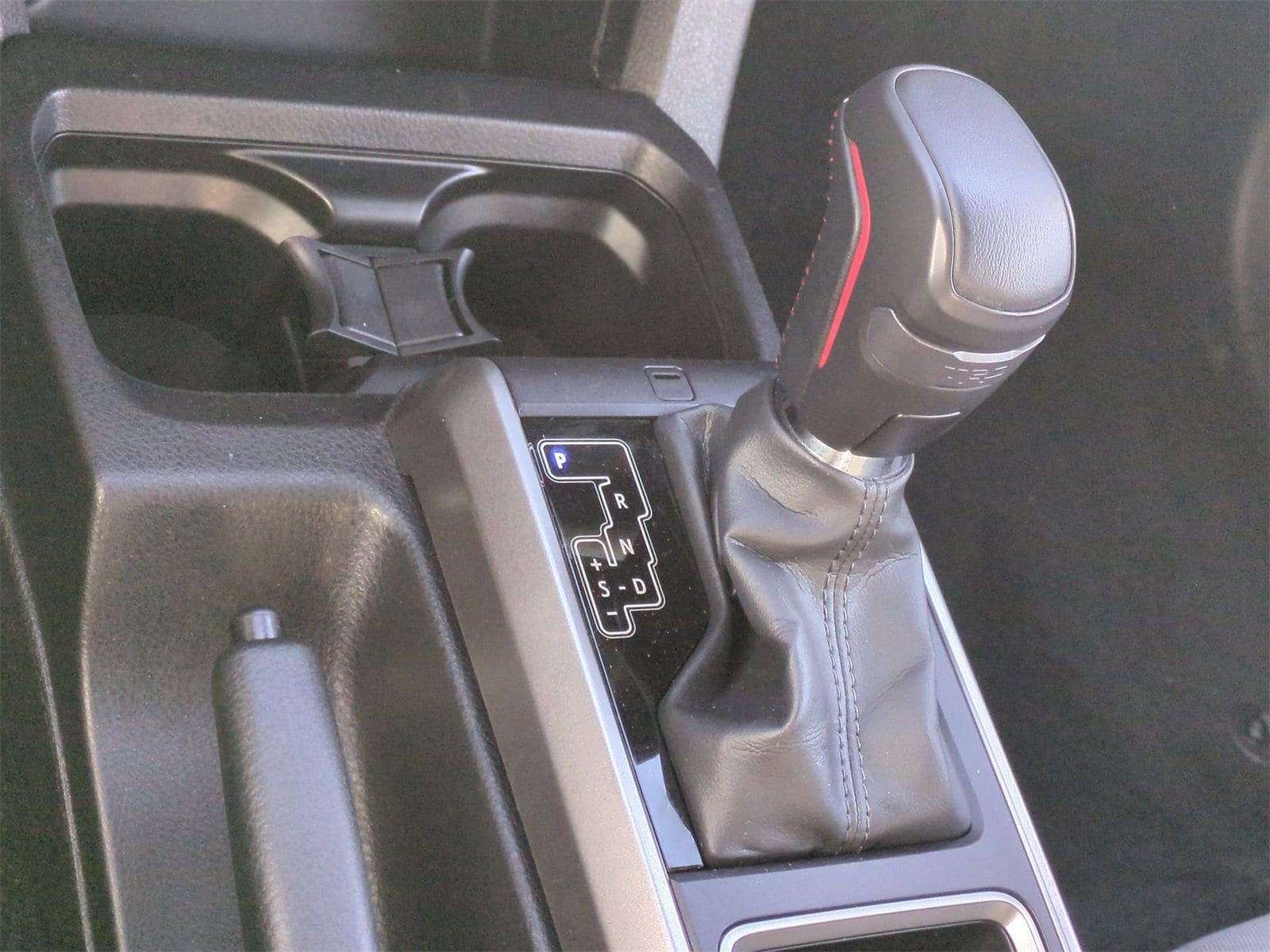 Thumbnail: 2023 Toyota Tacoma - 30