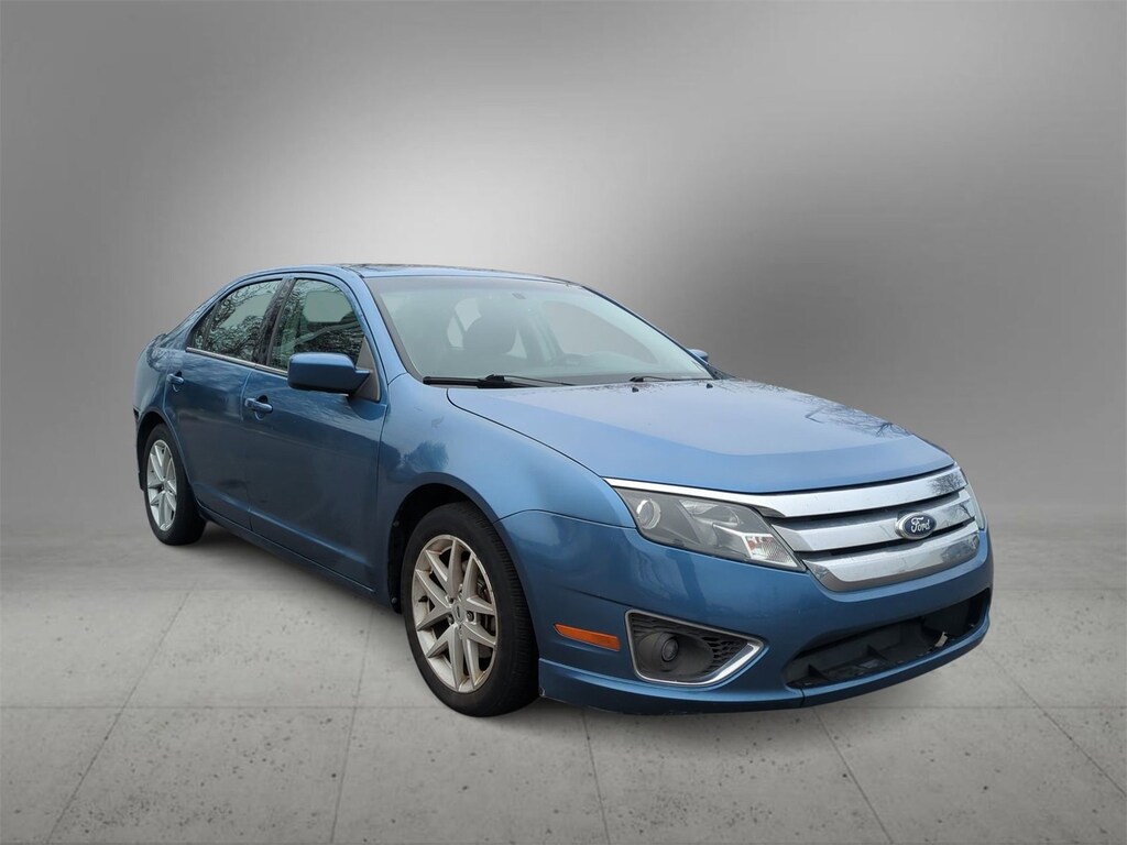 Used 2010 Ford Fusion SEL Sedan