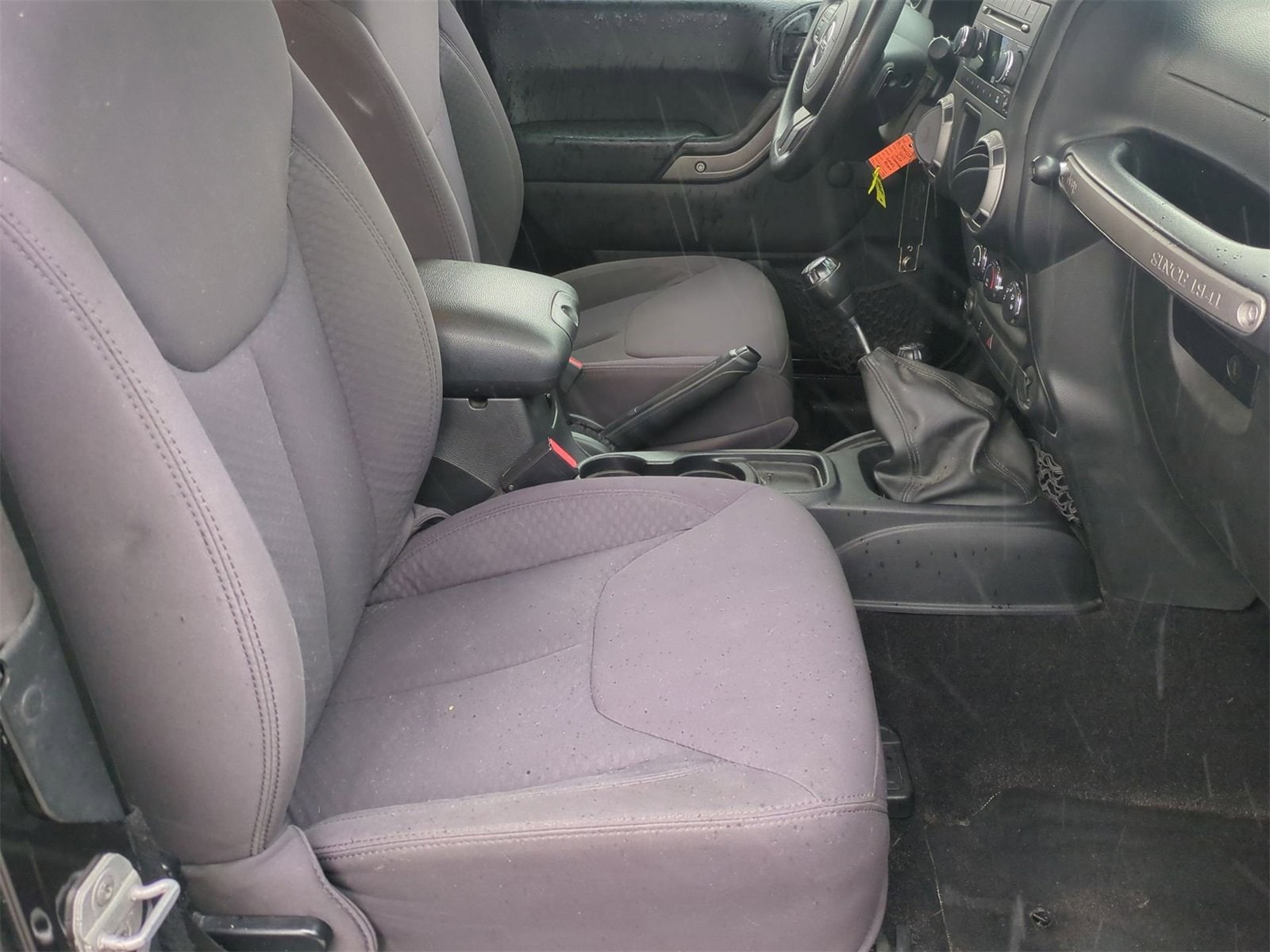 Thumbnail: 2013 Jeep Wrangler - 16