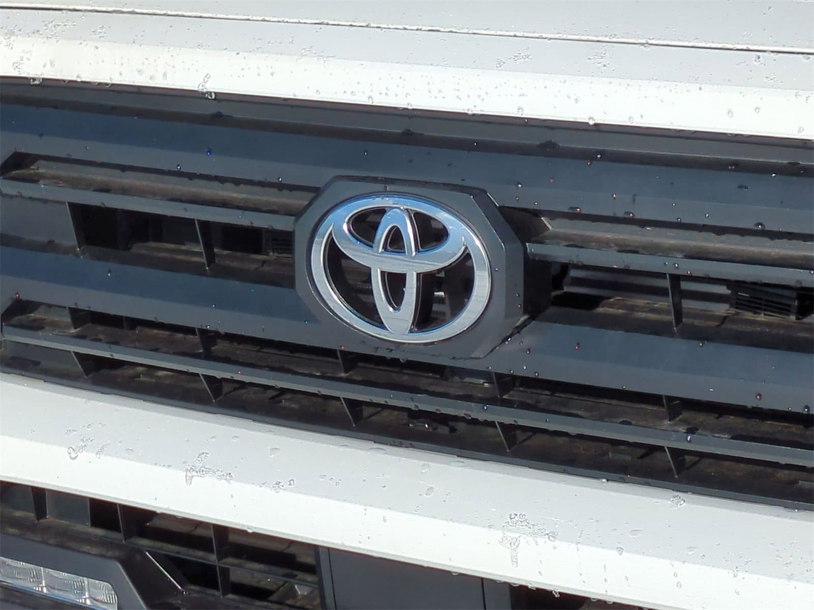 Thumbnail: 2025 Toyota Tacoma - 12