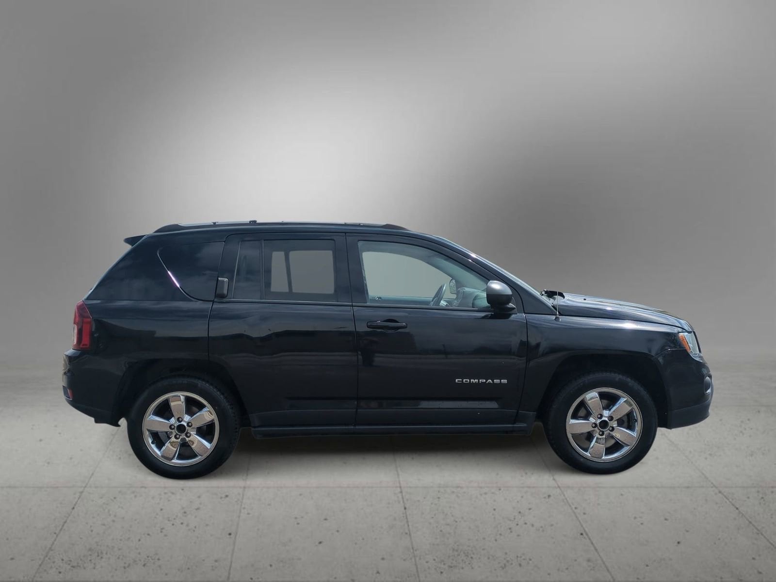 Thumbnail: 2015 Jeep Compass - 9