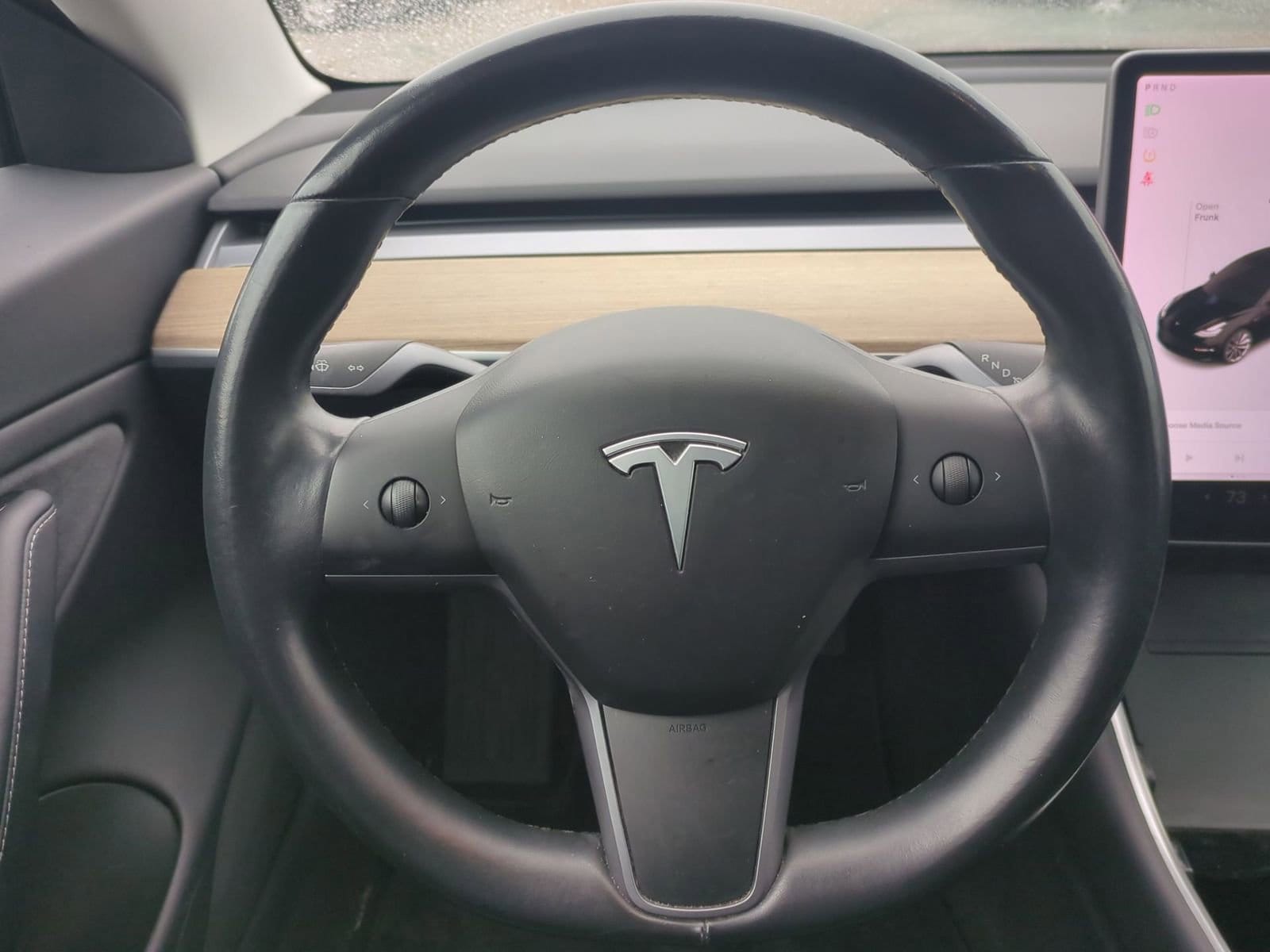 Thumbnail: 2018 Tesla Model 3 - 22