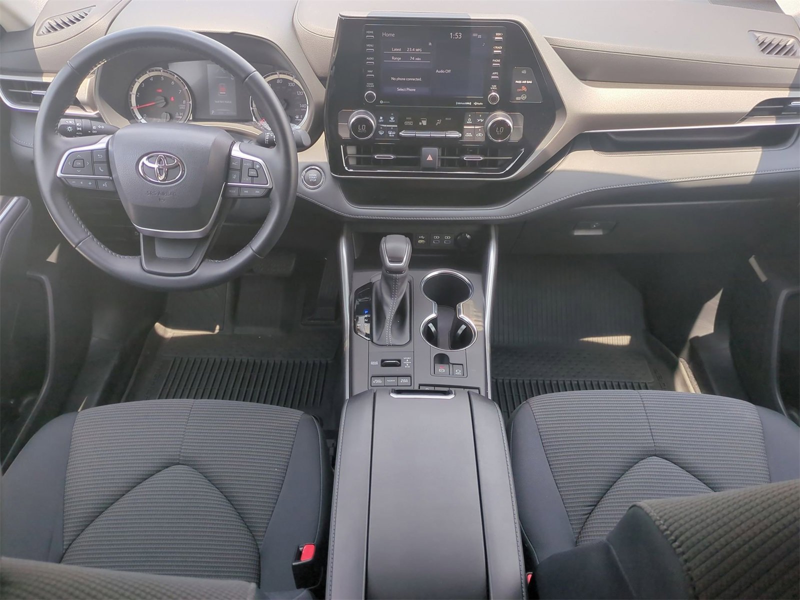 Thumbnail: 2022 Toyota Highlander - 15