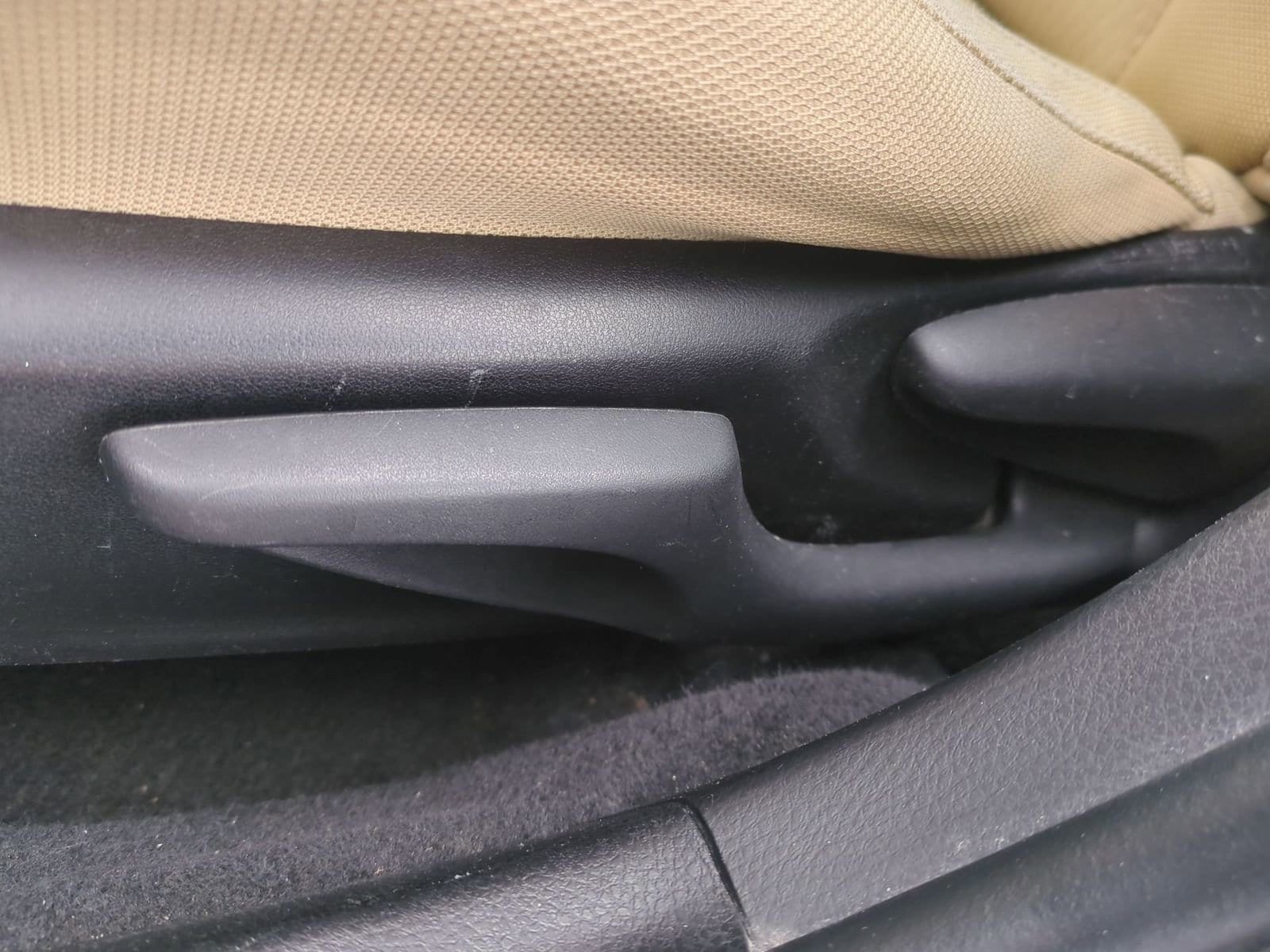 Thumbnail: 2019 Toyota Corolla - 17