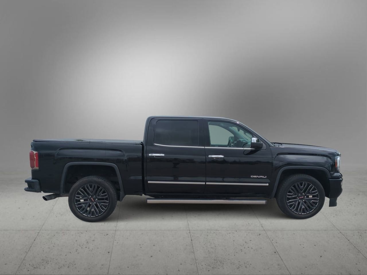 Thumbnail: 2018 GMC Sierra 1500 - 9