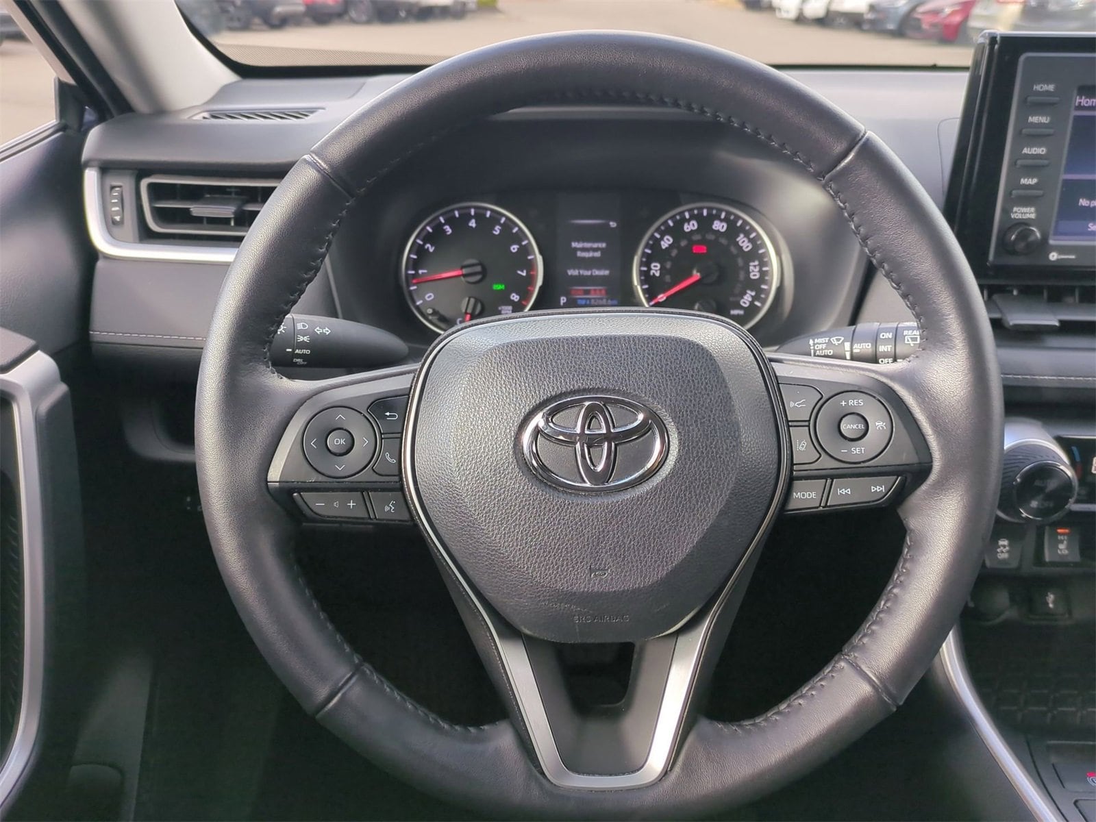 Thumbnail: 2022 Toyota RAV4 - 24